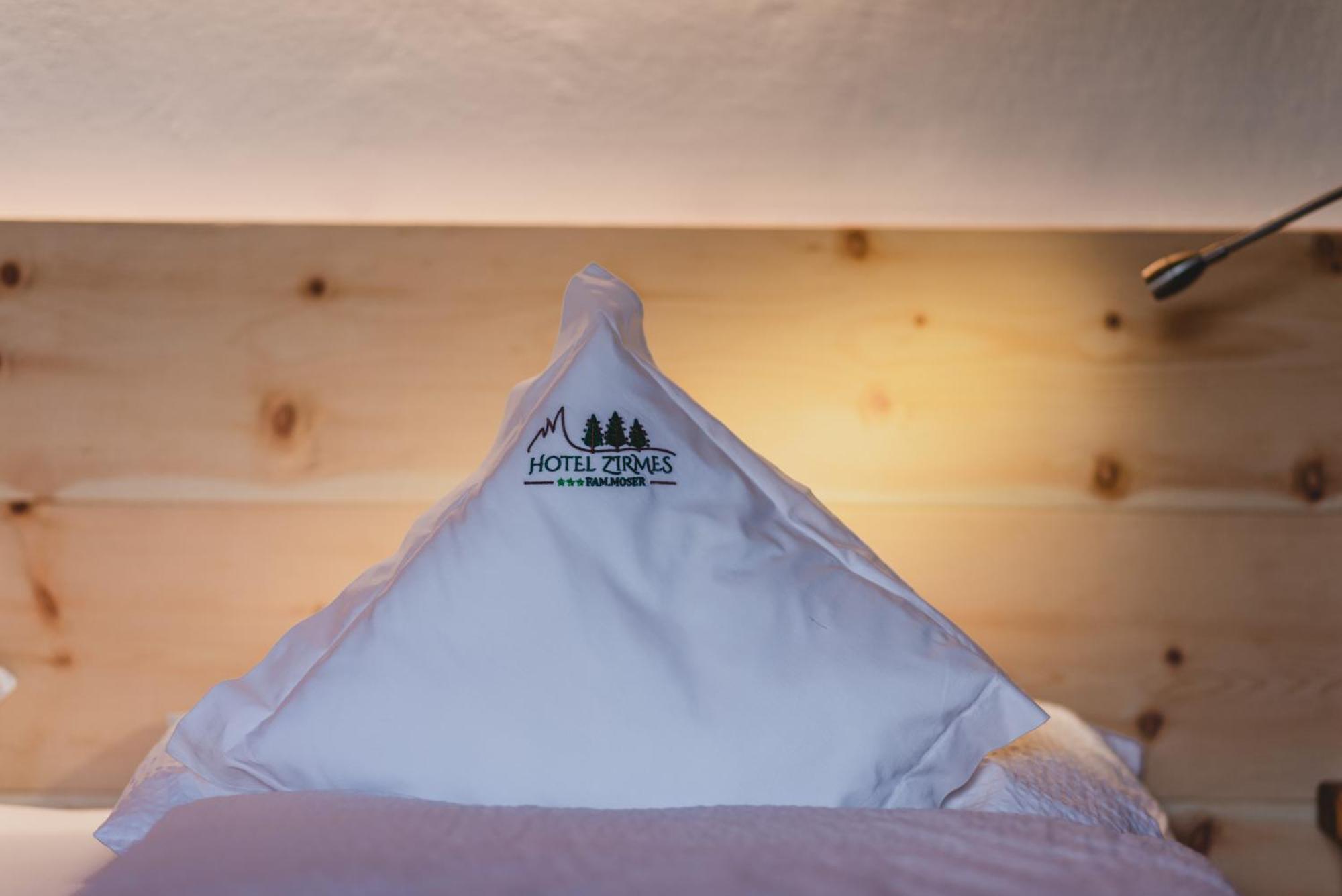 Hotel Zirmes Moena Ngoại thất bức ảnh
