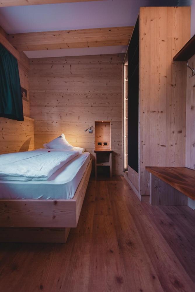 Hotel Zirmes Moena Ngoại thất bức ảnh